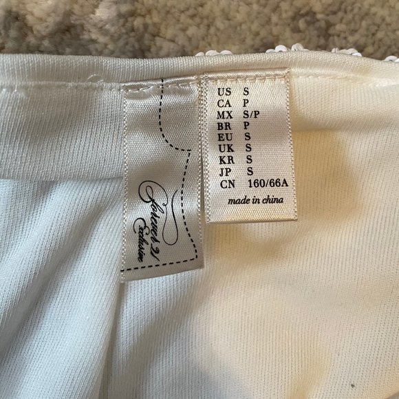 Forever21 White Embellish Shorts special occasion - Picture 7 of 11